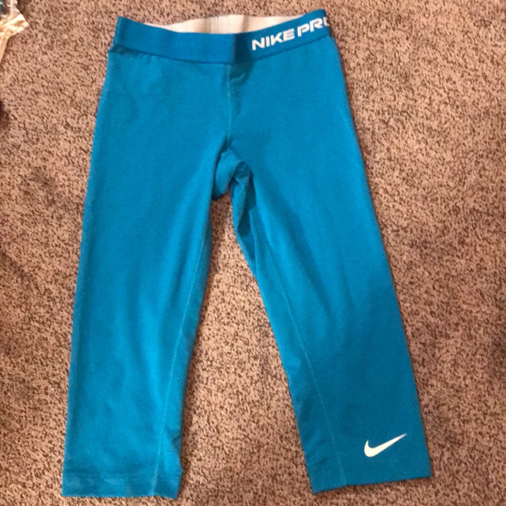 Nike Pro leggings